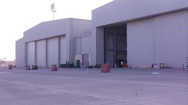 Aircraft Hangar Door